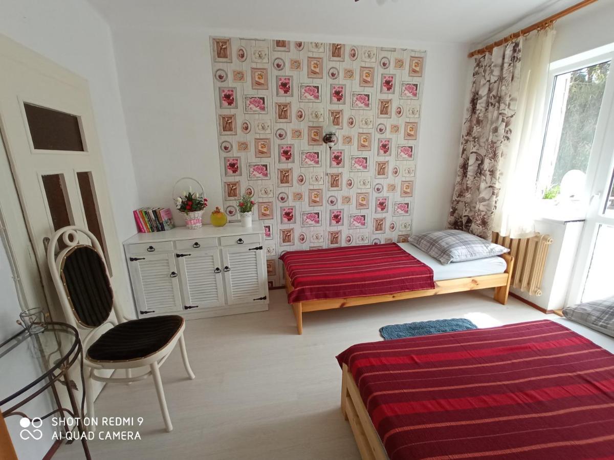 Domek i Apartamenty Stokrotka Krynica-Zdrój Exteriör bild