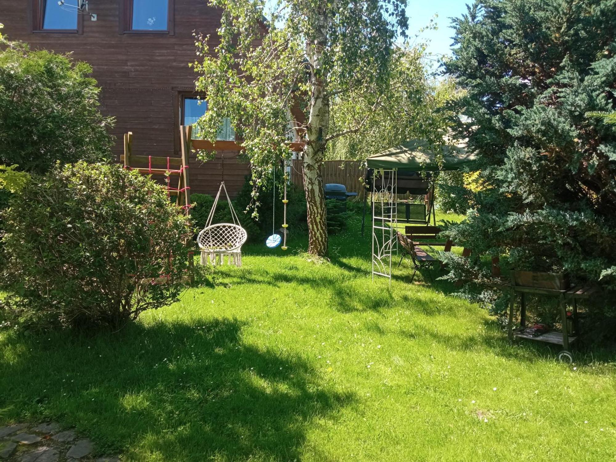 Domek i Apartamenty Stokrotka Krynica-Zdrój Exteriör bild