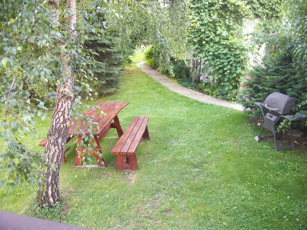 Domek i Apartamenty Stokrotka Krynica-Zdrój Exteriör bild